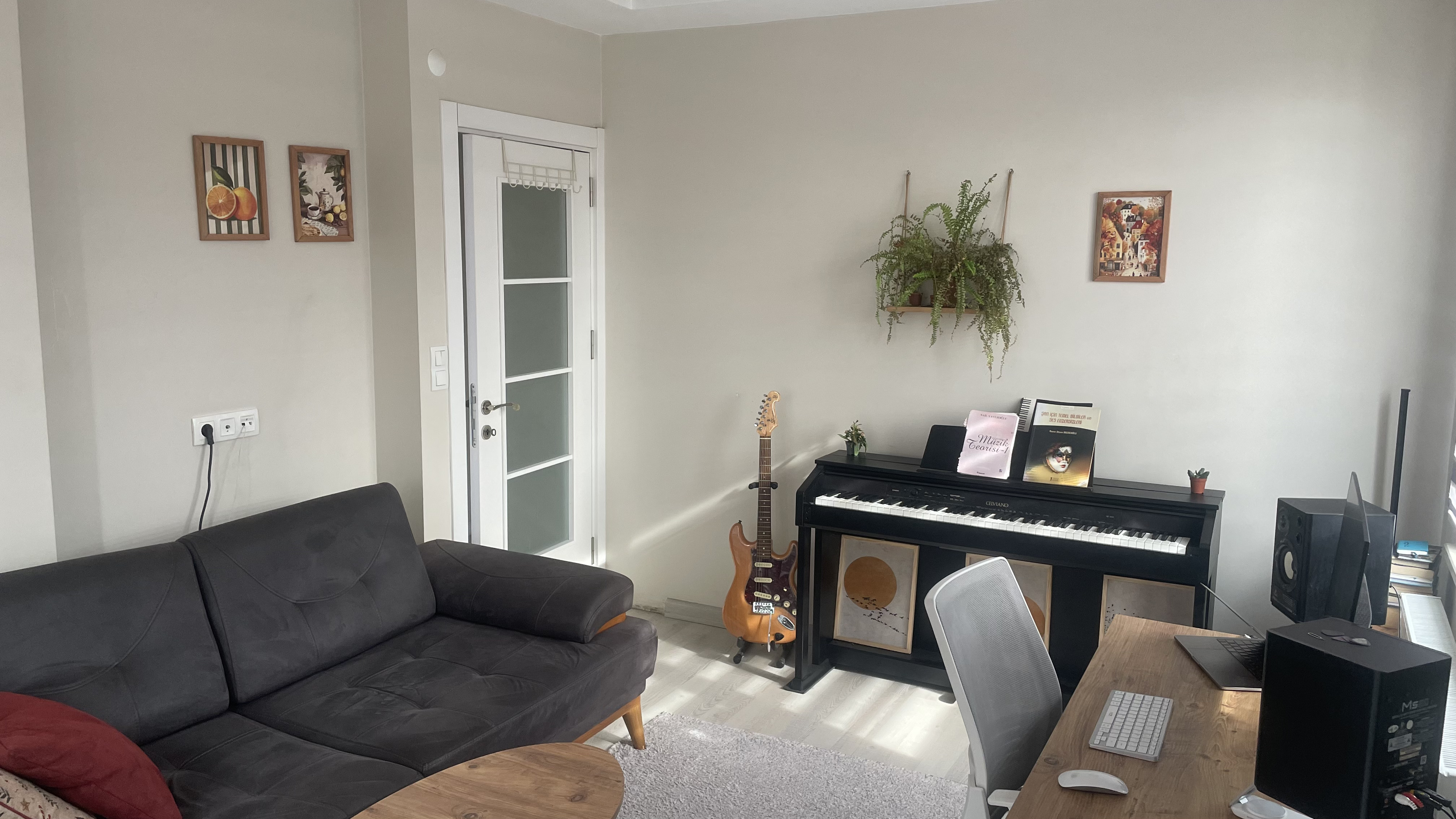 Ümraniye Şan Dersi Stüdyosu - Ev ortamında profesyonel müzik eğitimi